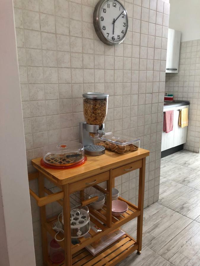 Like Family House Acomodação com café da manhã  3*